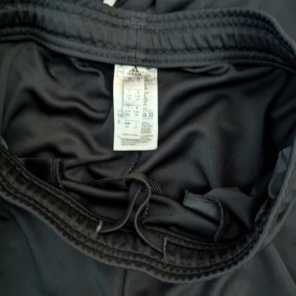 SOLD Women's small Adidas track pants - Picture 8 of 8